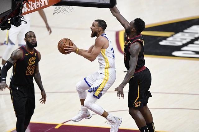 Warriors Sweep Cavaliers To Repeat As Nba Champions Gma News Online 5554