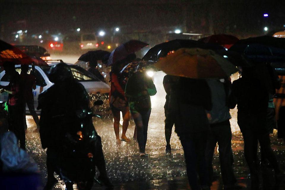 LPA, Habagat to bring rainshowers over Metro Manila, parts of the ...