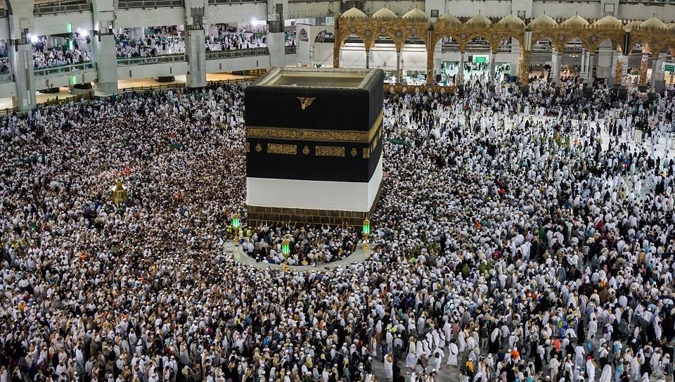 Arab Saudi mencabut pembatasan nomor jemaah haji