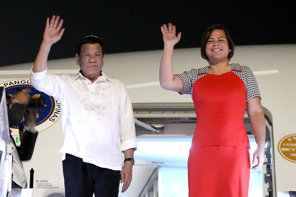 Duterte mengklaim Marcos Jr. ‘memutuskan’ Sara untuk mencalonkan diri sebagai VP