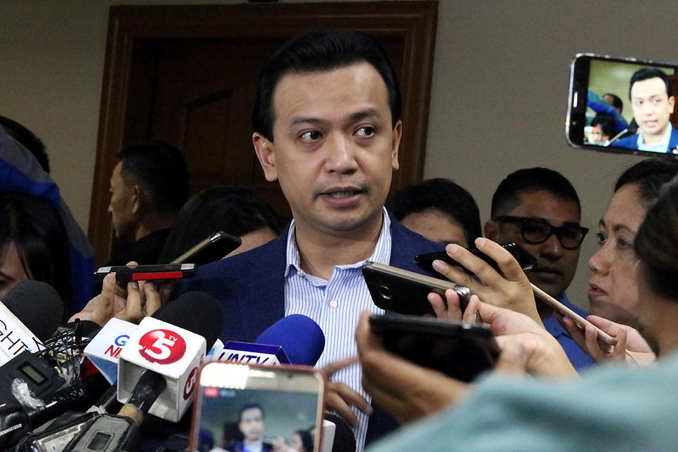 40 Military, Police Arrive At Senate After Trillanes Amnesty Revocation ...