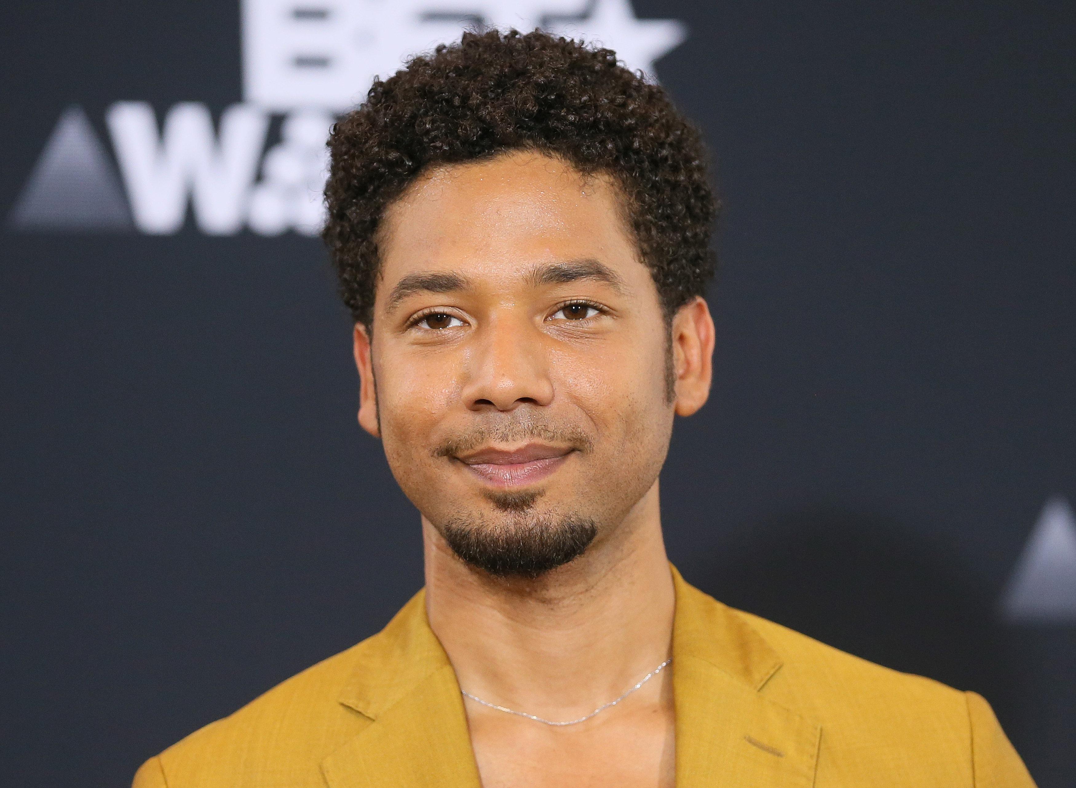 Actor Jussie Smollett pleads not guilty to new Chicago hoax charges ...