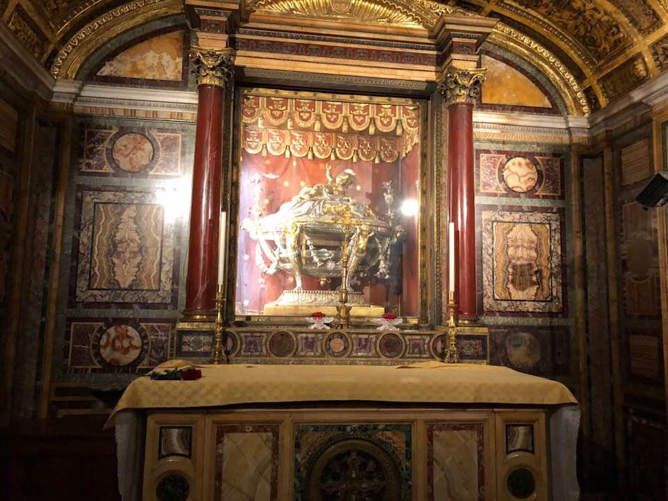 One of Rome's major churches houses Nativity relic | GMA News Online