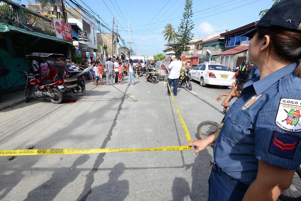 Trikeman shot dead in Iloilo | Photos | GMA News Online