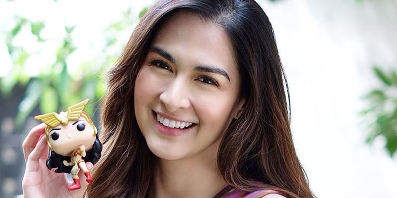 Former Darna star Marian Rivera meets mini Darna toy | GMA News Online