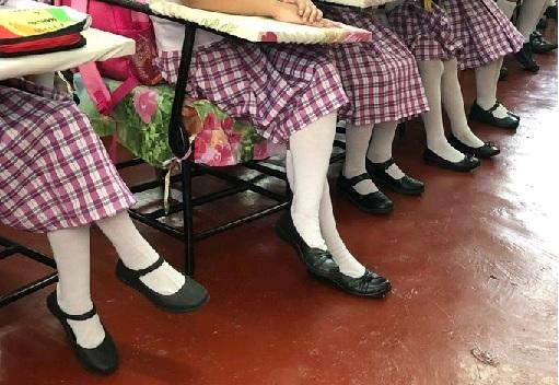 Taguig Govt Issues Students Kneesocks To Combat Dengue