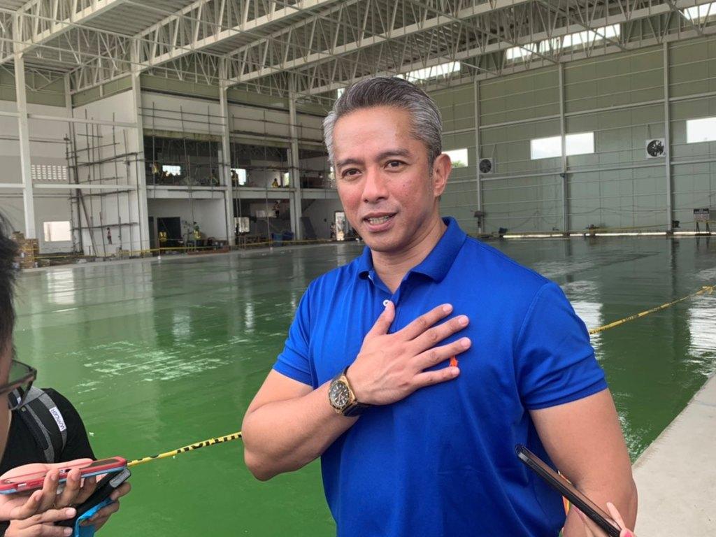Bola basket diizinkan di Cavite tetapi dengan pelindung wajah menunggu pengumuman pemerintah —Remulla