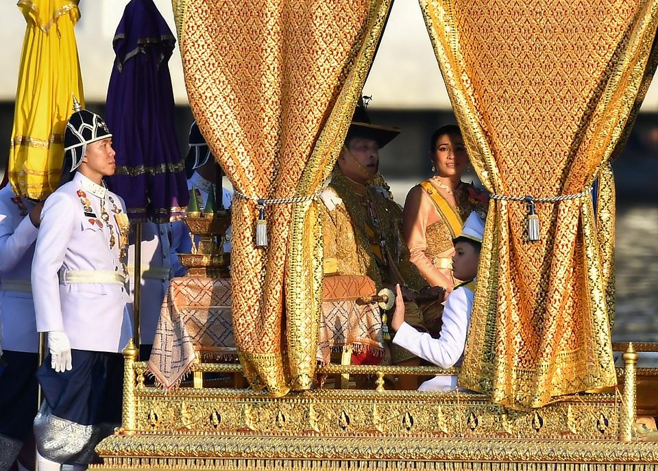 PM Thailand desak penonton bioskop untuk menghormati raja saat lagu kebangsaan