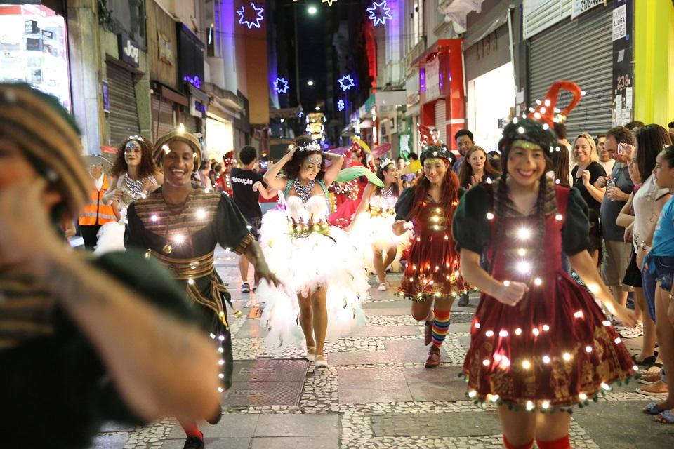 Christmas 2019 around the world │ GMA News Online