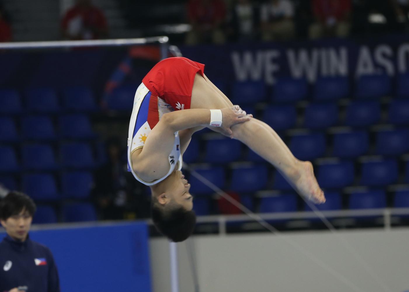 Carlos Yulo Wins All Around Gold In Gymnastics Photos Gma News Online