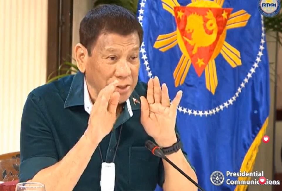 Pres.  Duterte, mengajukan COC untuk mencalonkan diri sebagai senator di Pemilu 2022