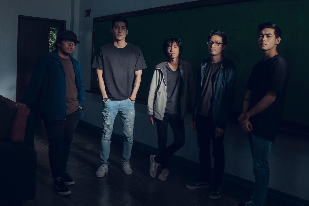 Filipino band Munimuni to take break amid pandemic | GMA News Online