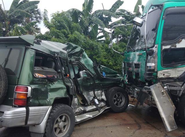 SUV-delivery van collision in Lucena City