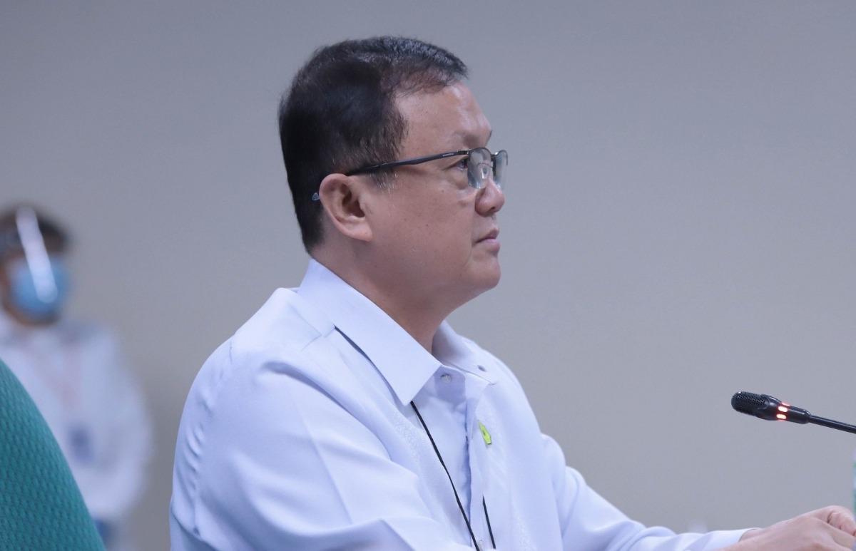 Sec. Eduardo del Rosario of the Department of Human Settlements and Urban Development