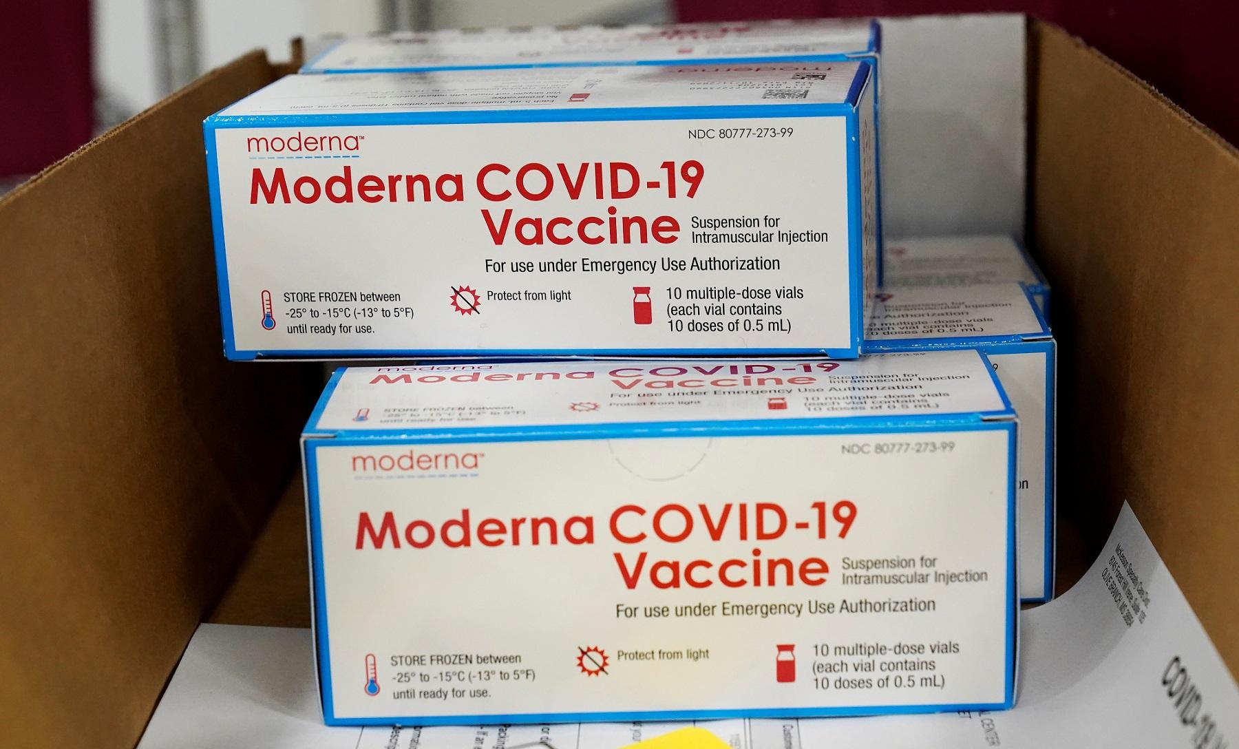 Moderna wants to pack 50% more COVID vaccine per vial