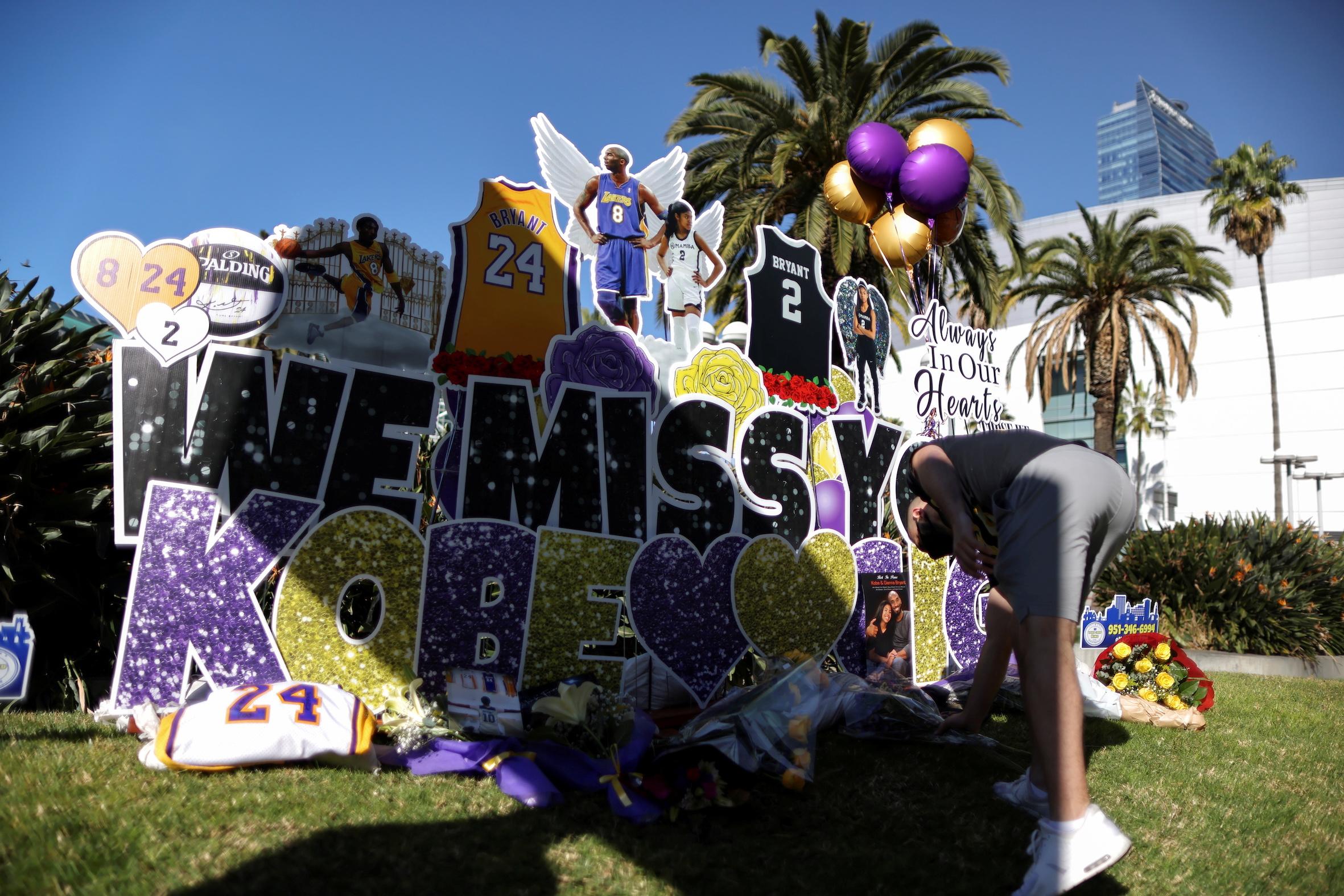Los Angeles mourns on first anniversary of Kobe Bryant's death