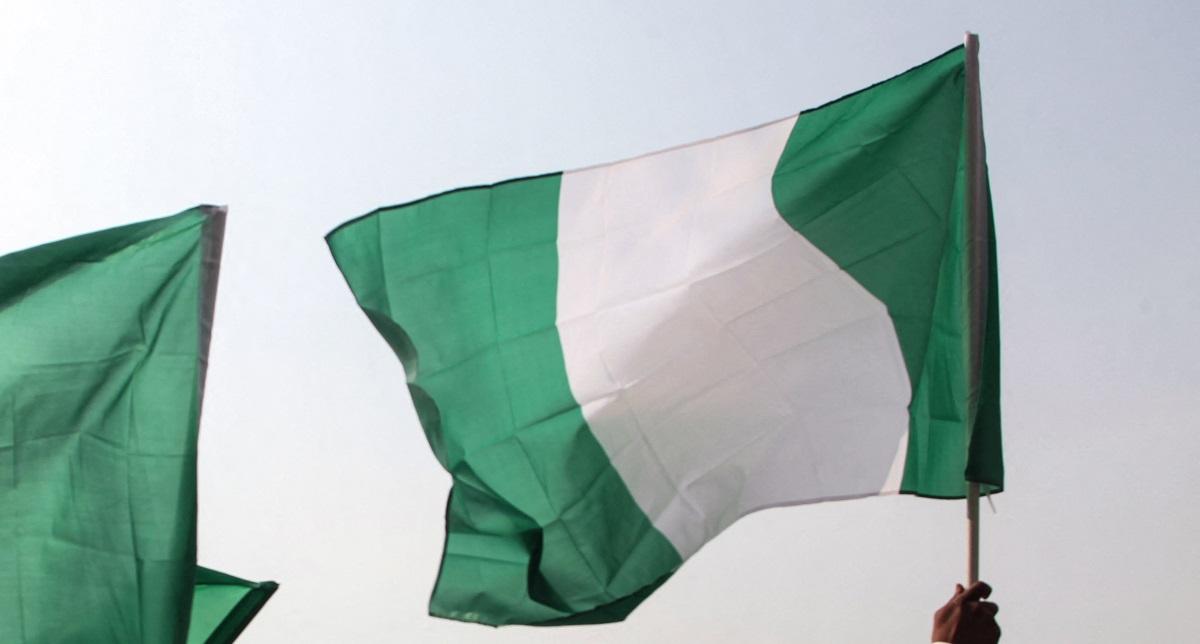 Perahu yang membawa siswa Nigeria terbalik, menewaskan sedikitnya 29 GMA News Online
