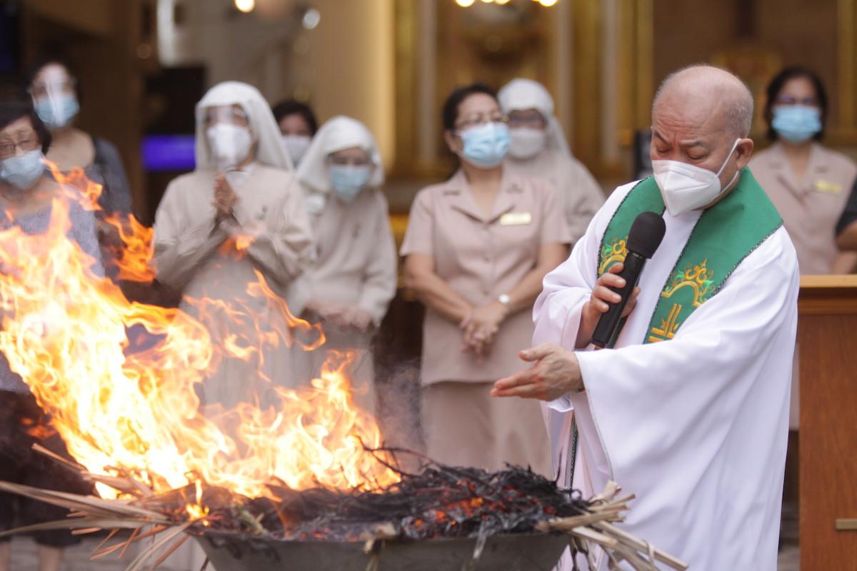 Burning of palm fronds starts in preparation for Ash Wednesday Photos