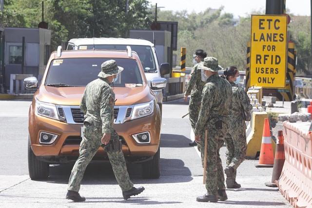 PNP eases restriction on movement of motorists amid MECQ in NCR Plus