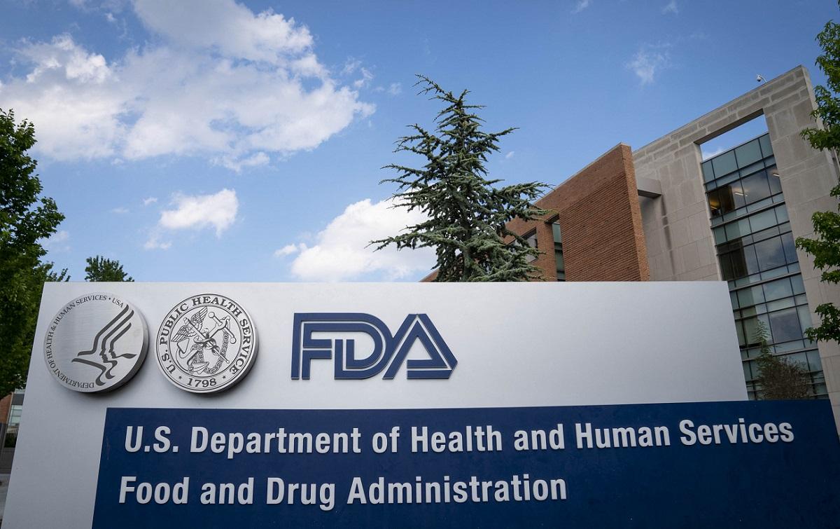 US FDA advisers recommend COVID-19 boosters for 65 and up after rejecting broad approval