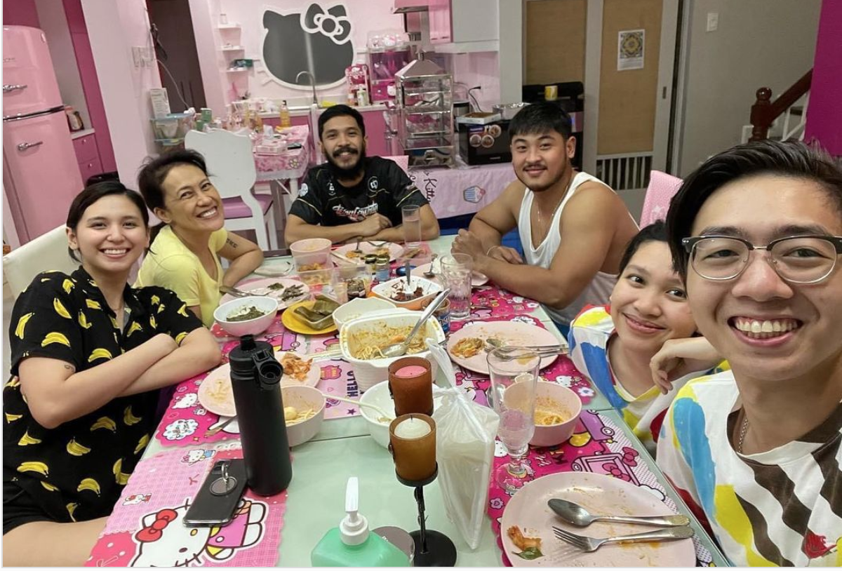Ai Ai Delas Alas Children Fire Back At Comment Over Age Gap With Her ai-ai-delas-alas-children-fire-back-at-comment-over-age-gap-with-her