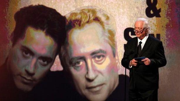 Filmmaker and actor Robert Downey Sr. dies, son Robert Downey Jr. pays ...