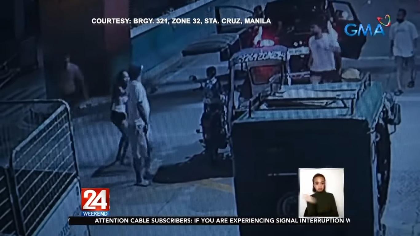 Tricycle driver, kinuyog matapos hampasin ang sasakyan ng isang driver Balitambayan
