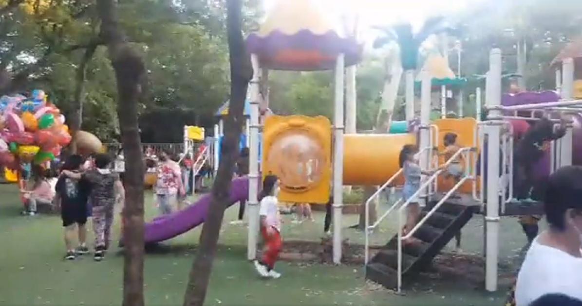 Anak-anak berduyun-duyun keluar pada hari Minggu pertama NCR berada di Level Peringatan 2