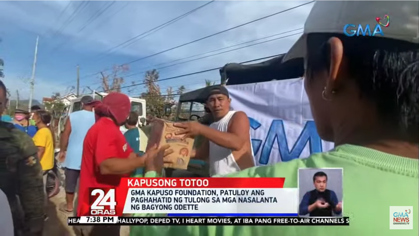 Warga terdampak Odette di Cebu, Palawan terima bantuan dari GMA Kapuso Foundation GMA News Online