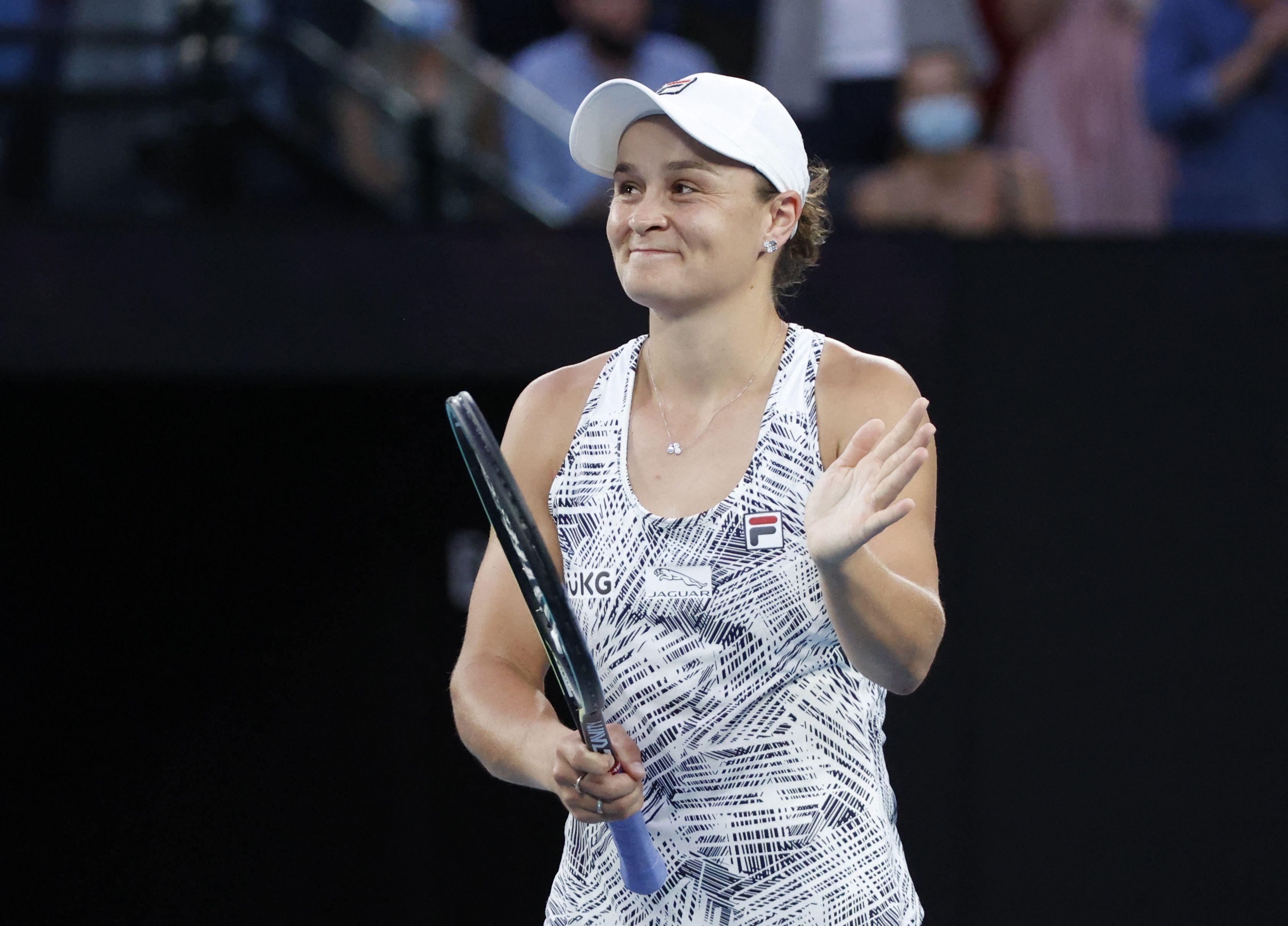 Top seed Ashleigh Barty breezes into quarterfinals at Australian Open GMA News Online