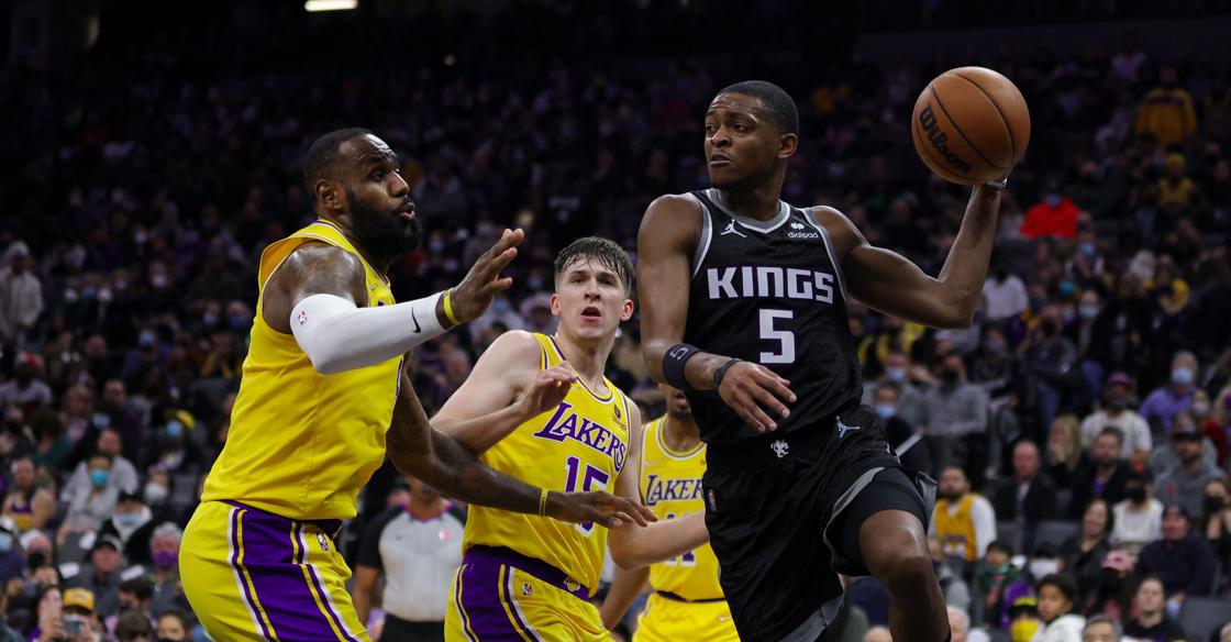 Lonjakan kuartal ketiga membawa Kings melewati Lakers GMA News Online