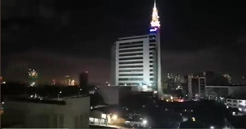Warga Metro Manila Sambut Tahun Baru dengan Kembang Api GMA News Online