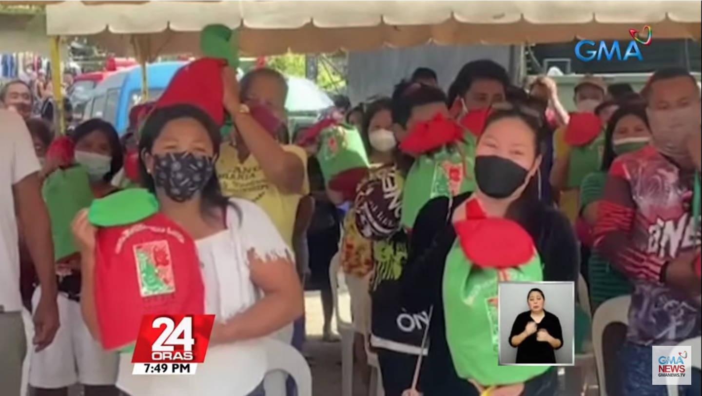 Lebih dari 500 warga Cebu yang masih belum pulih dari Topan Odette dapatkan bantuan dari GMA Kapuso Foundation GMA News Online