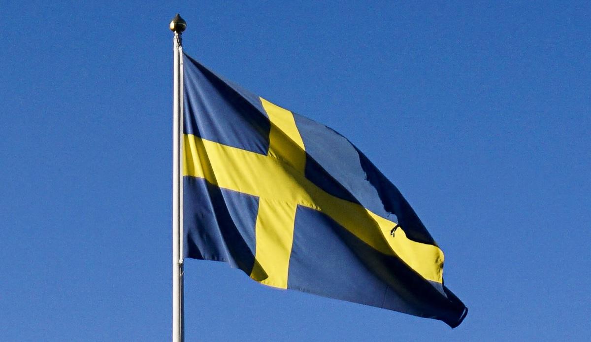 Britain warns of possible terrorist attacks in Sweden thumbnail