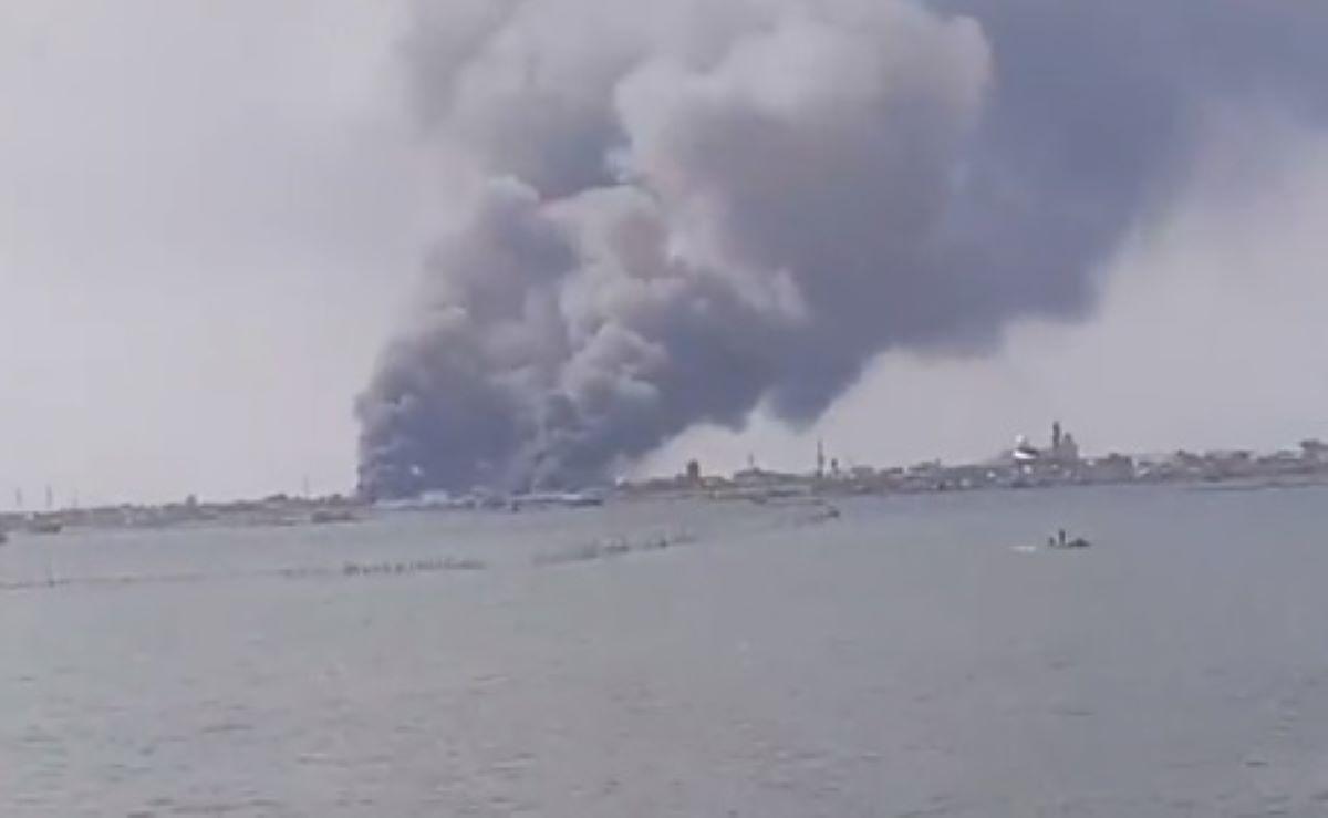 Fire Reaching 5th Alarm Hits Residential Area In Cavite City GMA News 