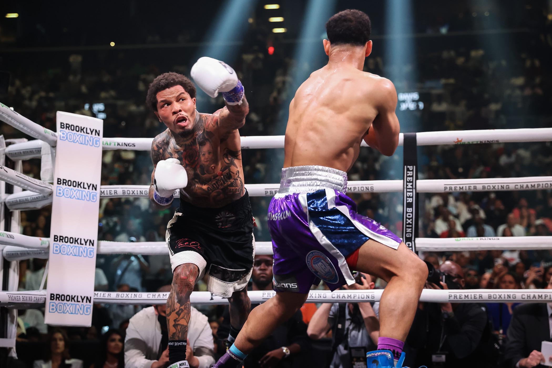 Gervonta Davis stops Rolly Romero with a perfect counter in Round 6