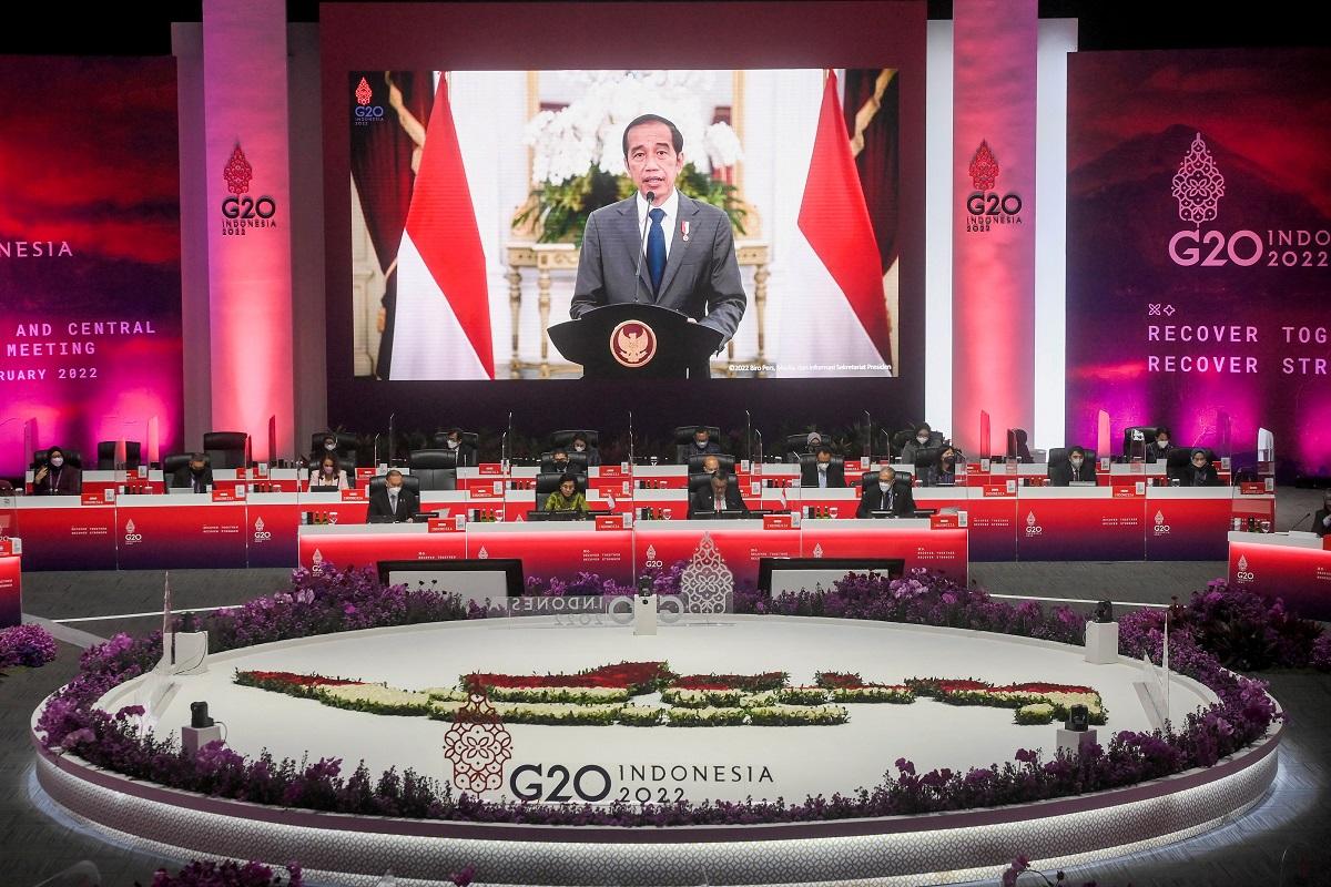Presiden G20 Indonesia berupaya meredakan krisis dengan Ukraina, Rusia mengunjungi GMA News Online