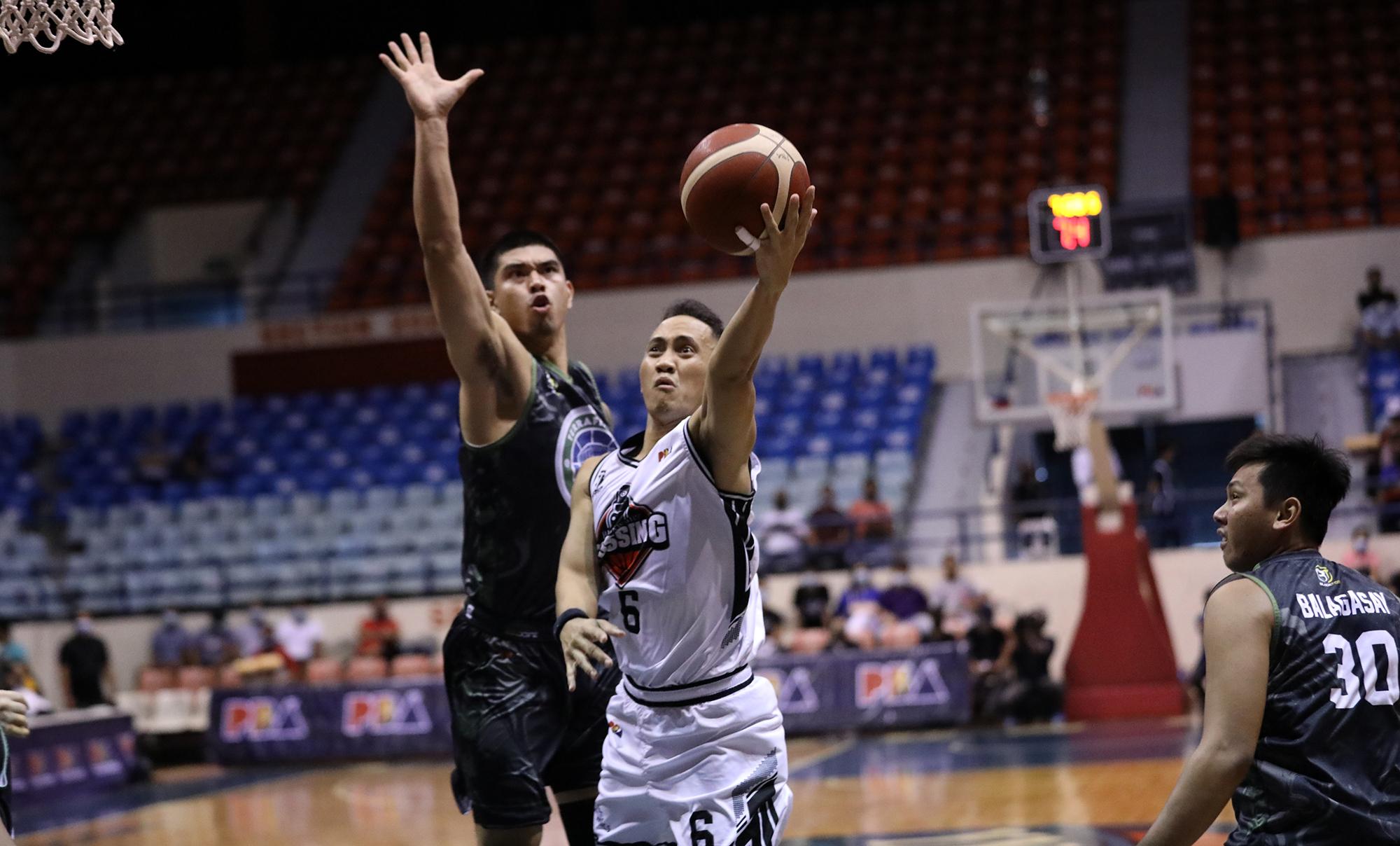 Blackwater Routs Winless Terrafirma By 37 | GMA News Online