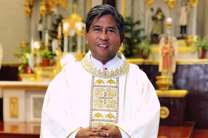Paus Fransiskus mengangkat uskup Auxiliary Cebu yang baru GMA News Online