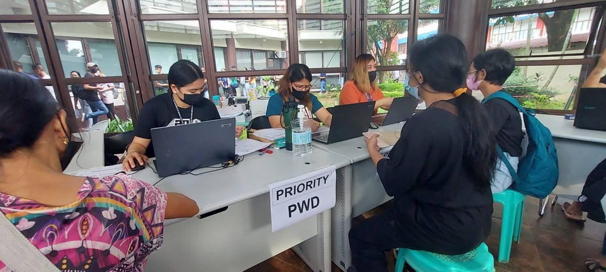 DSWD has closed online application for educational aid as 2M students sign up —Sec. Tulfo