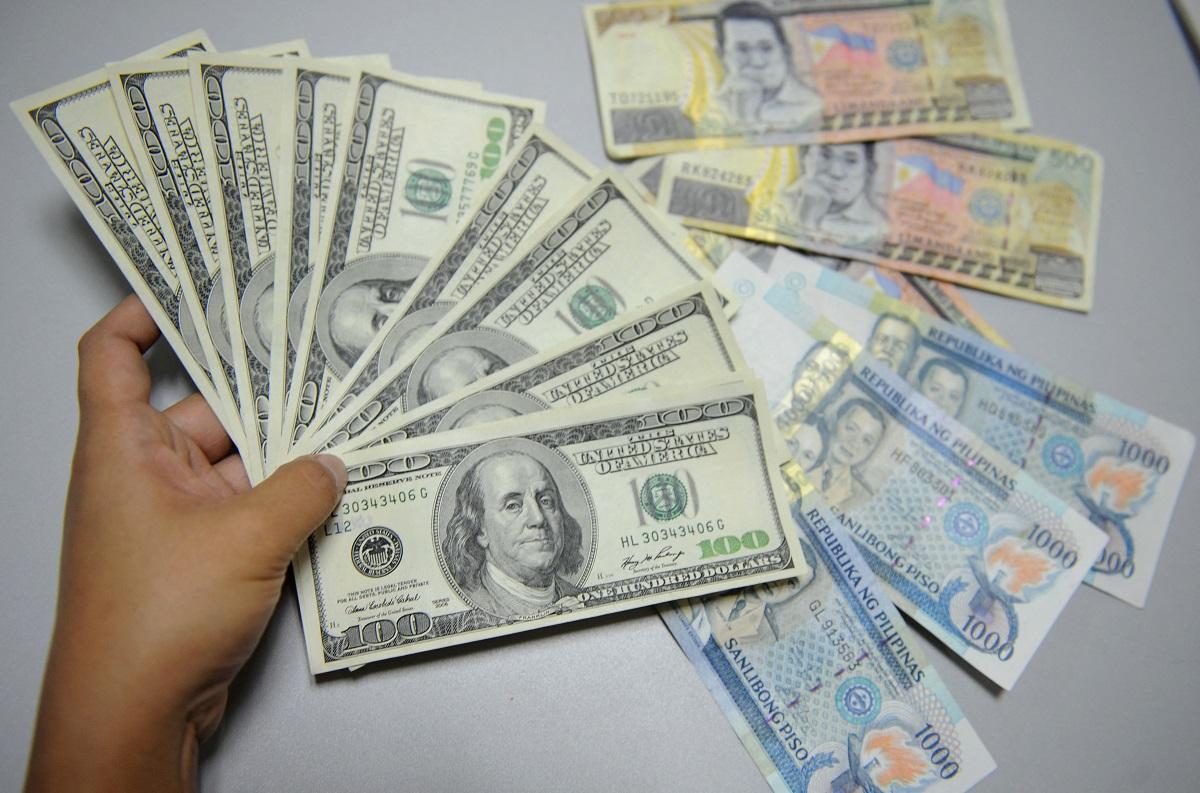 Peso strengthens after seven straight days of depreciation