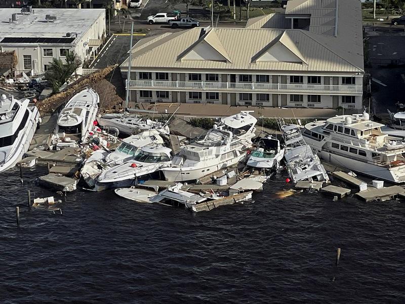 Hurricane Ian strikes South Carolina as Florida counts cost of destruction