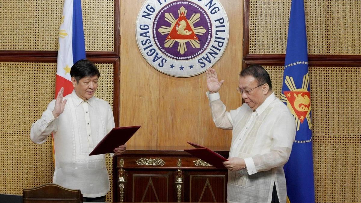 Dating pinuno ng SC na si Bersamin, bagong executive secretary ni Pres. Marcos thumbnail