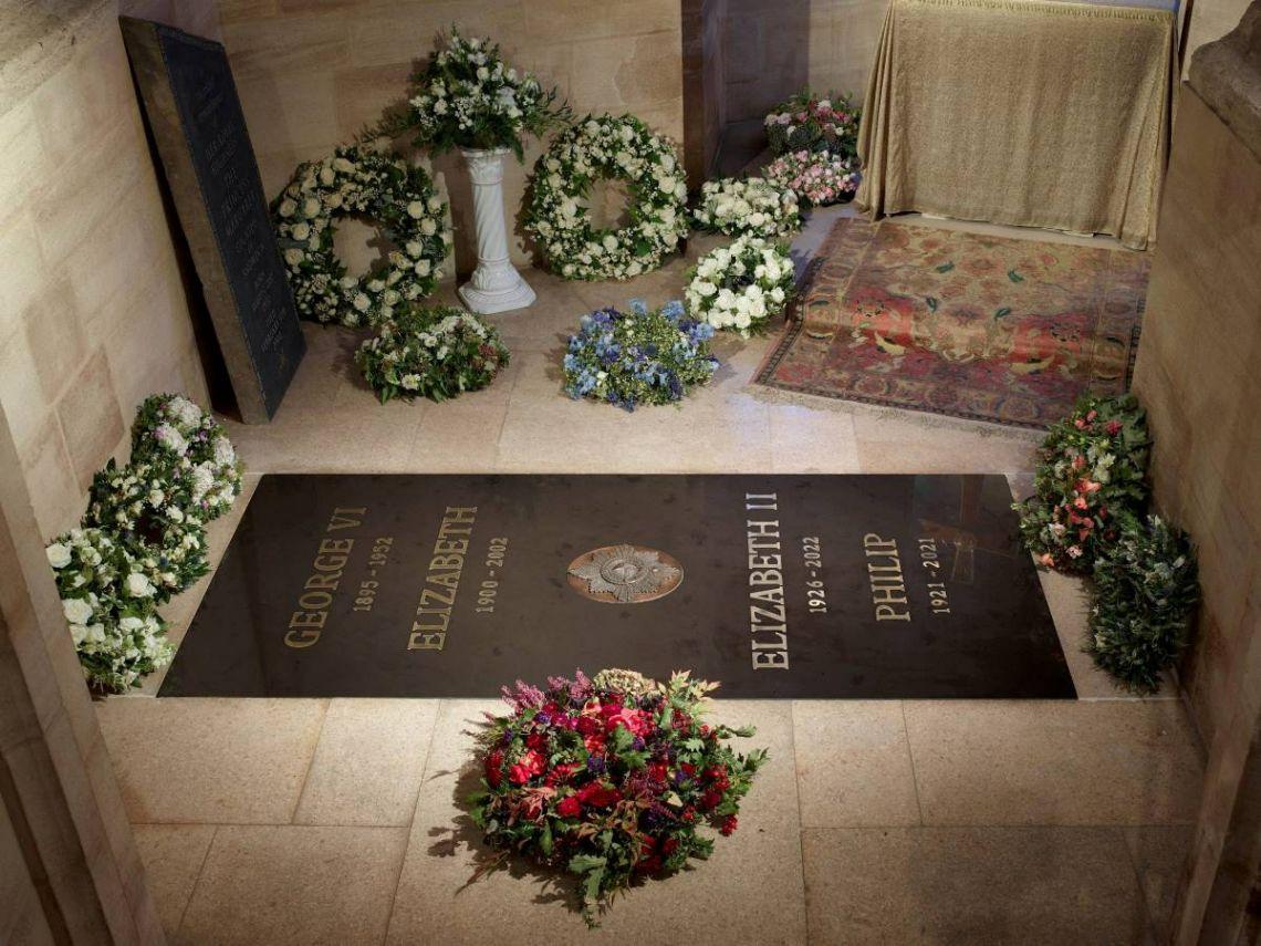 Buckingham Palace issues photo of Queen Elizabeth's final resting place