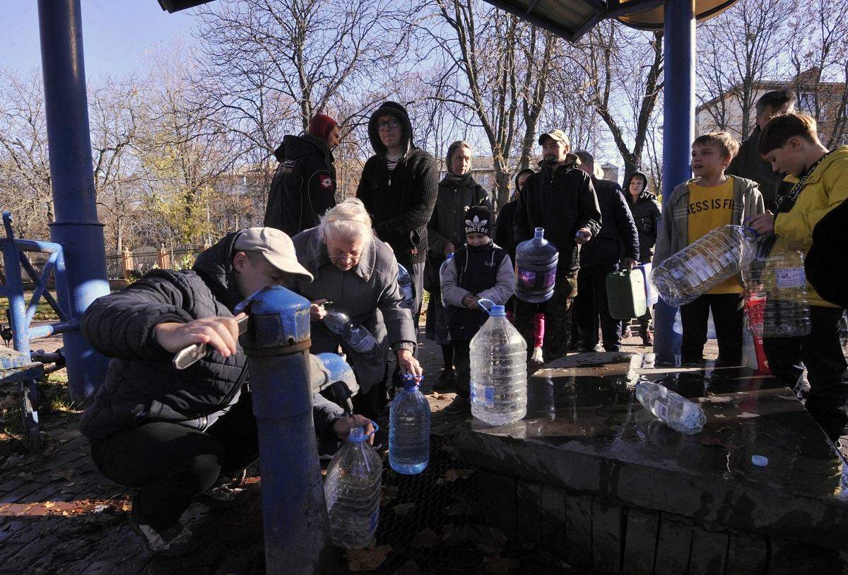 Air, pasokan listrik dipulihkan di Kyiv setelah serangan rudal —walikota