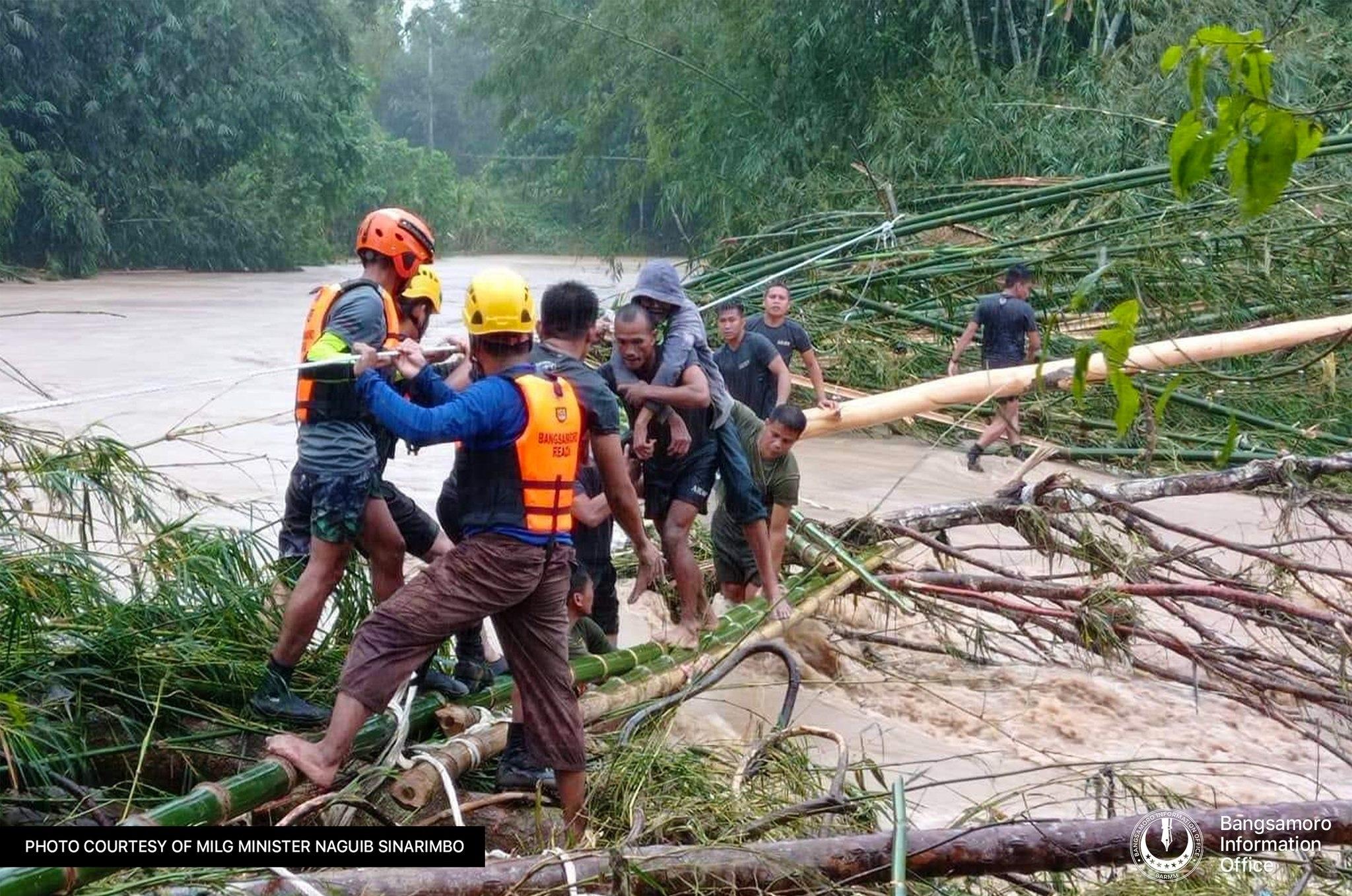 48 reported dead, almost 1 million people affected due to Paeng —NDRRMC