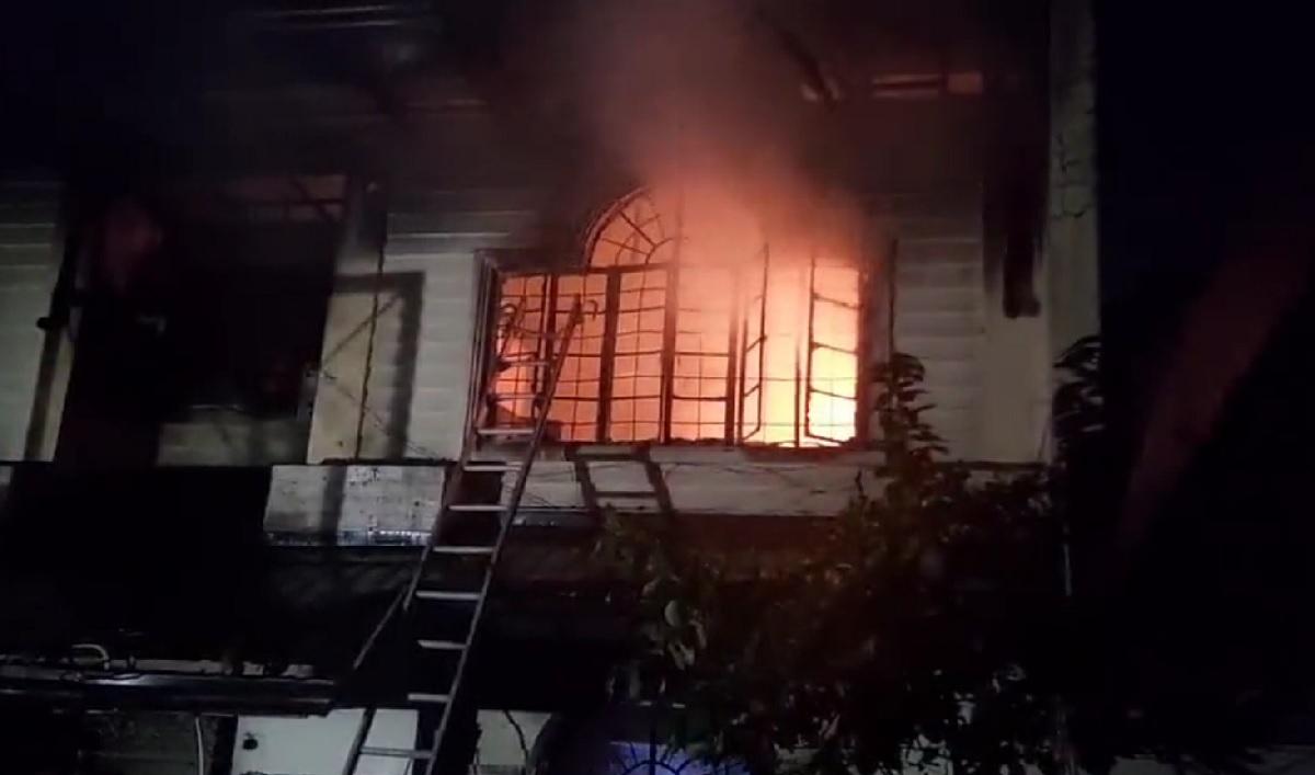 Anim na magkakaanak, patay sa sunog na sumiklab sa Barangay Pasong Tamo, QC