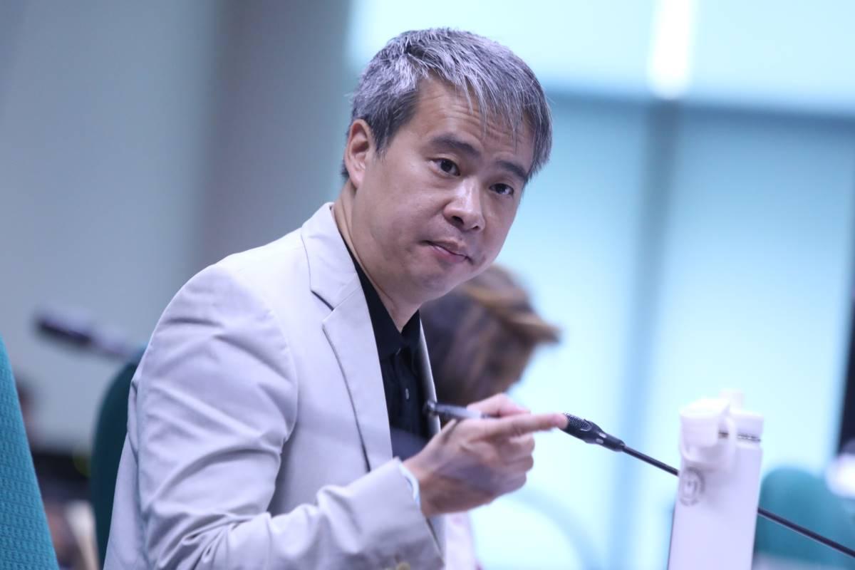 Sen. Villanueva isolating after positive antigen test