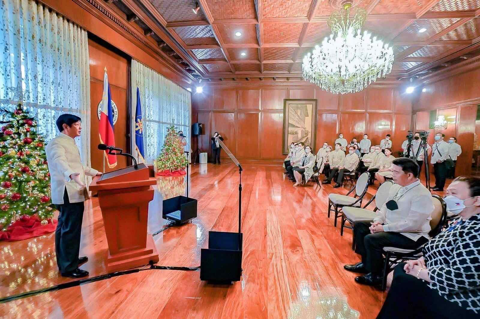Marcos novým vyslancům: Podpora filipínského zájmu a hledání nových obchodních příležitostí
