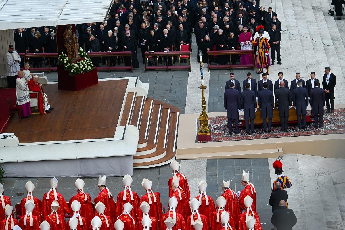 Pope Francis leads final farewell to Benedict before thousands